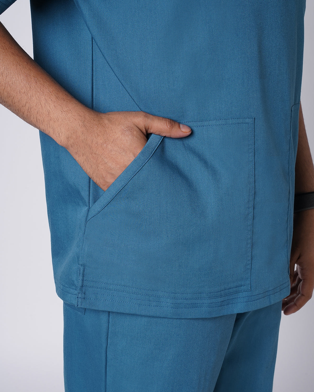 Essential V-Neck