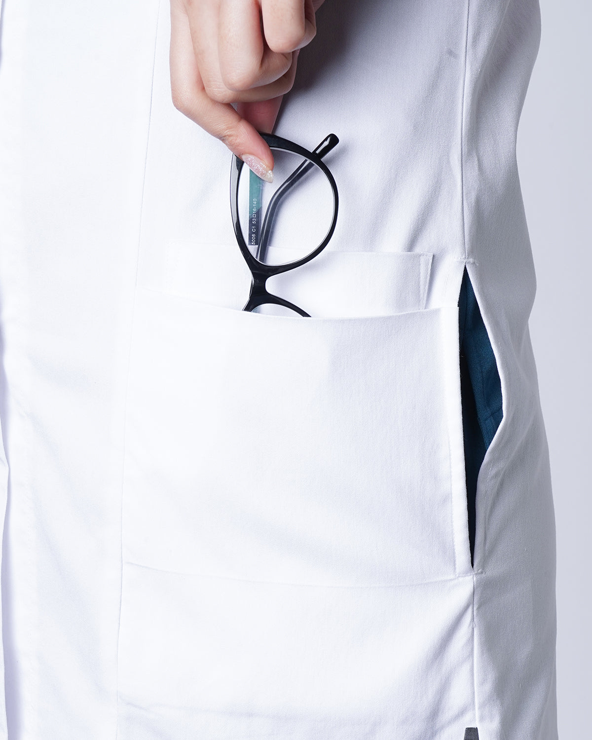 Essential Apron (W)